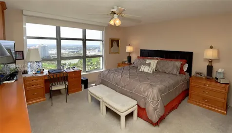 3500 Mystic Pointe Drive Aventura FL 33180
