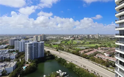 3500 Mystic Pointe Drive Aventura FL 33180