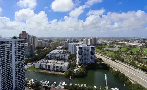 3500 Mystic Pointe Drive Aventura FL 33180