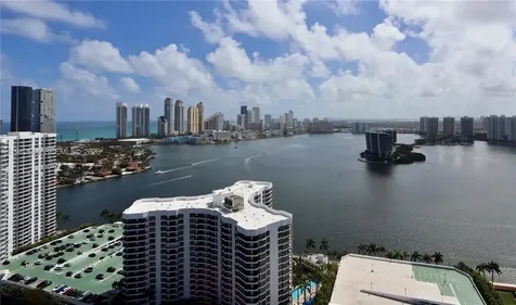 3500 Mystic Pointe Drive Aventura FL 33180