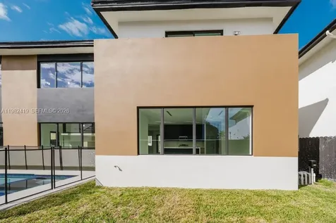 17921 SW 149th Court Miami FL 33187