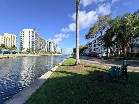 3165 NE 184th Street Aventura FL 33160