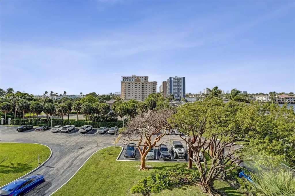 1201 S Ocean Drive Hollywood FL 33019
