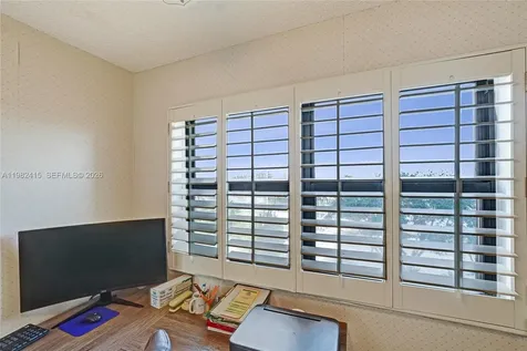 1201 S Ocean Drive Hollywood FL 33019