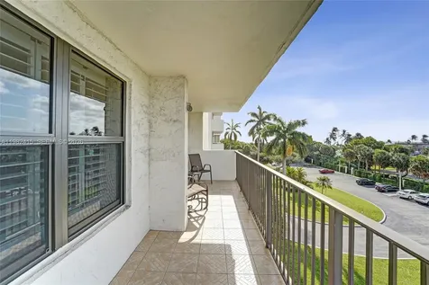 1201 S Ocean Drive Hollywood FL 33019