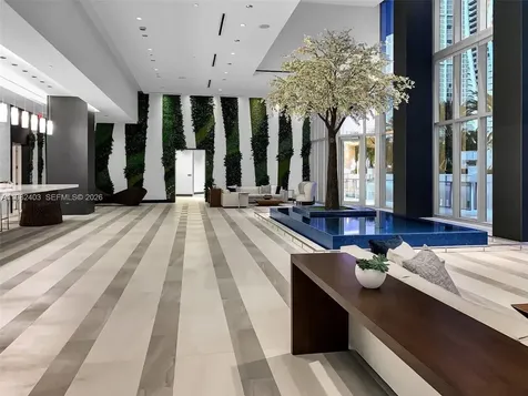 851 NE 1st Avenue Miami FL 33132