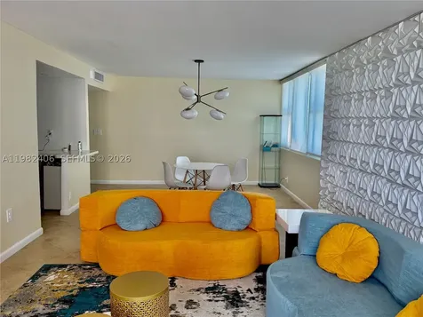 3180 S Ocean Drive Hallandale Beach FL 33009
