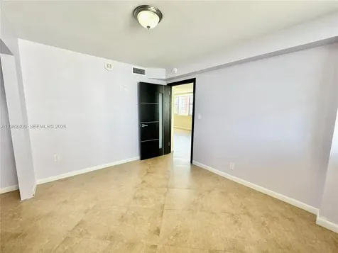3180 S Ocean Drive Hallandale Beach FL 33009