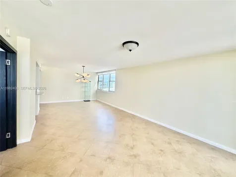 3180 S Ocean Drive Hallandale Beach FL 33009