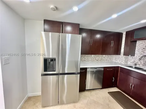 3180 S Ocean Drive Hallandale Beach FL 33009