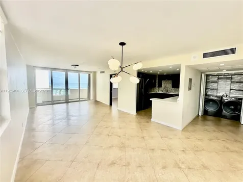 3180 S Ocean Drive Hallandale Beach FL 33009