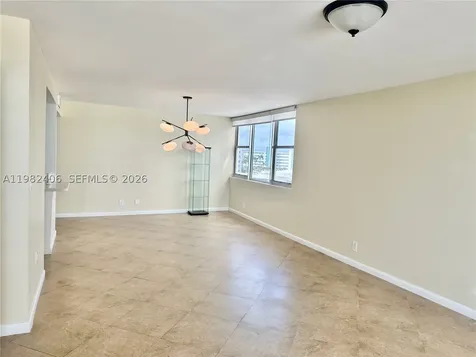 3180 S Ocean Drive Hallandale Beach FL 33009
