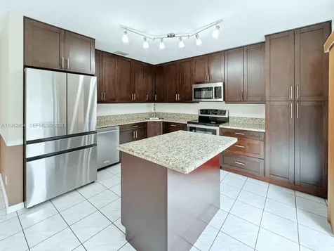 2640 Rampart Way N Cooper City FL 33026