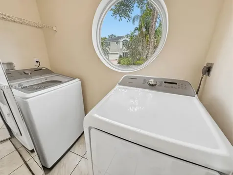 2640 Rampart Way N Cooper City FL 33026