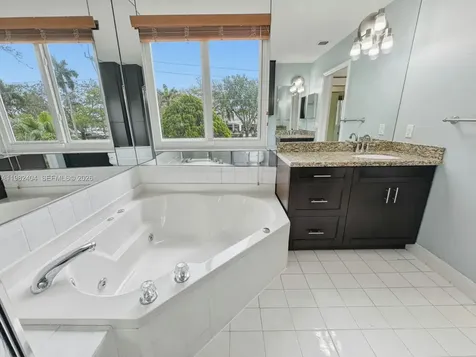 2640 Rampart Way N Cooper City FL 33026