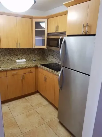 9682 Fontainebleau Boulevard Miami FL 33172