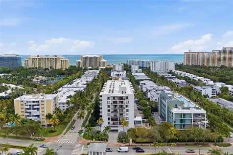 575 Crandon Boulevard Key Biscayne FL 33149