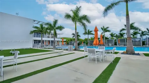 6630 NW 104th Path Doral FL 33178