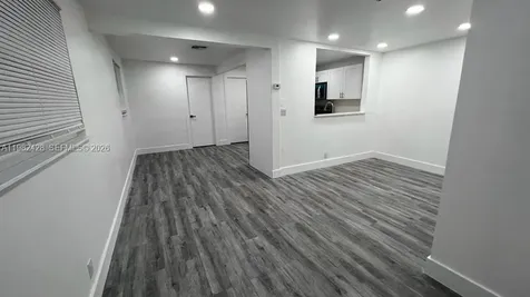 1033 NW 3rd Avenue Fort Lauderdale FL 33311