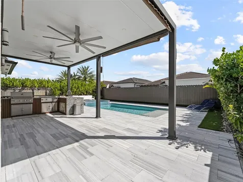 14478 SW 21st Street Miami FL 33175