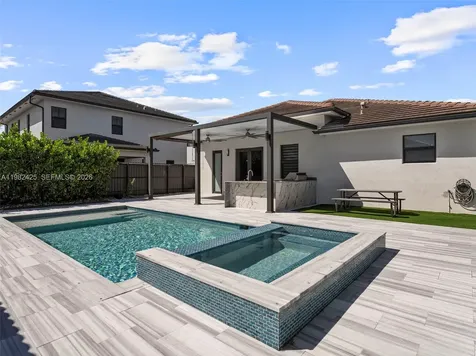 14478 SW 21st Street Miami FL 33175