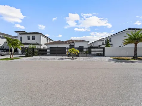 14478 SW 21st Street Miami FL 33175
