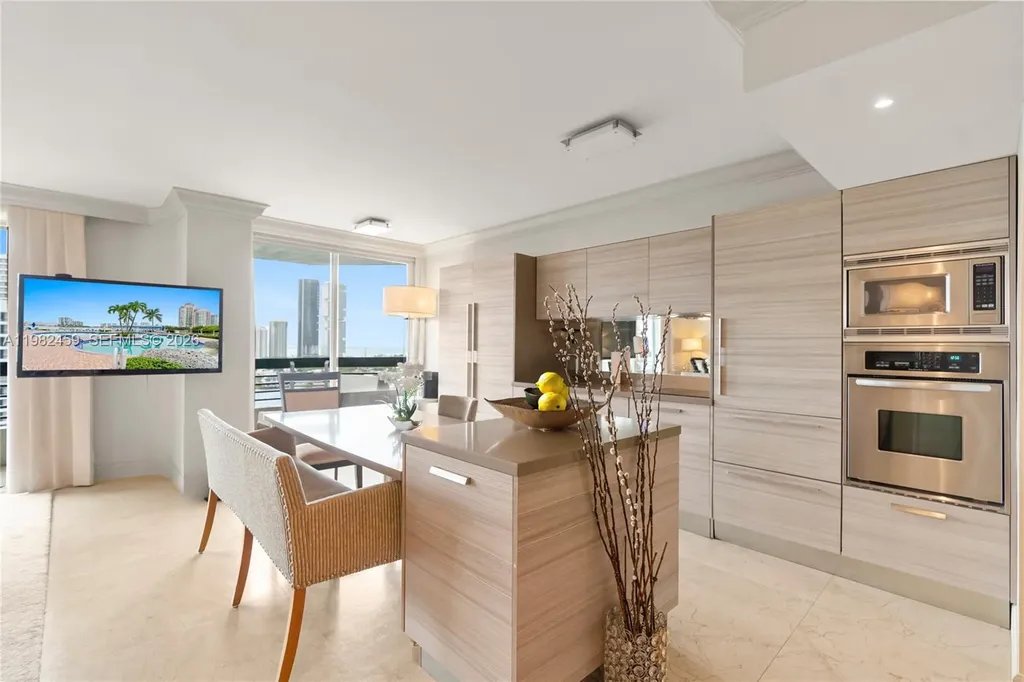 3530 Mystic Pointe Drive Aventura FL 33180