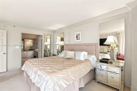 3530 Mystic Pointe Drive Aventura FL 33180