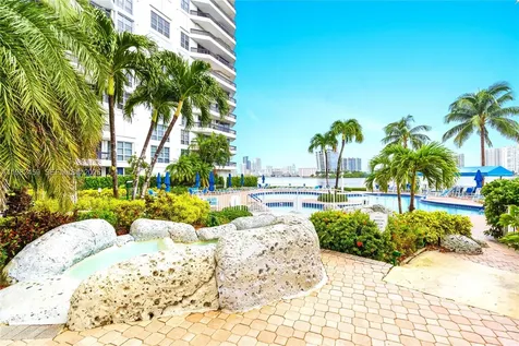 3530 Mystic Pointe Drive Aventura FL 33180