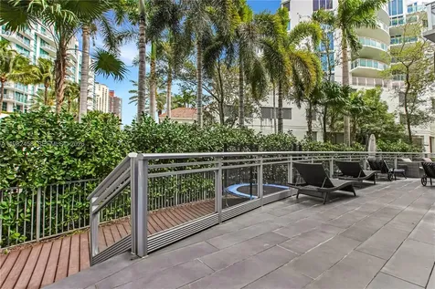 2950 NE 188th Street Aventura FL 33180