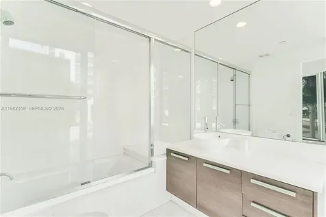 2950 NE 188th Street Aventura FL 33180