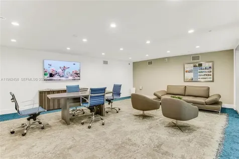 2950 NE 188th Street Aventura FL 33180