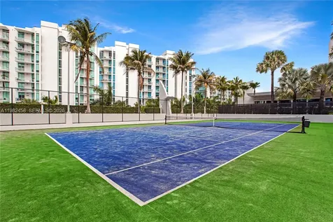 2950 NE 188th Street Aventura FL 33180