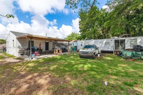 6223 NW Miami Place Miami FL 33150