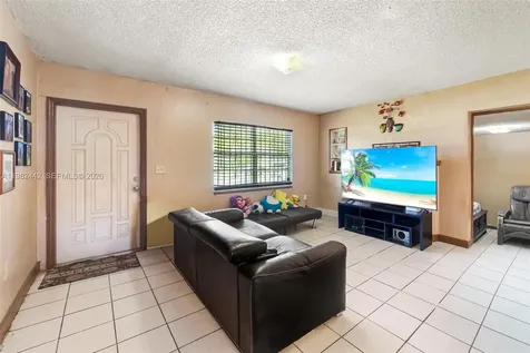 6223 NW Miami Place Miami FL 33150