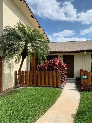 8042 SE Villa Circle Hobe Sound FL 33455