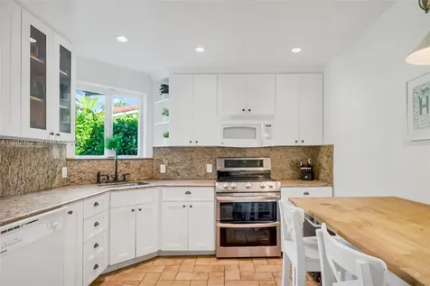 540 SW 27th Road Miami FL 33129