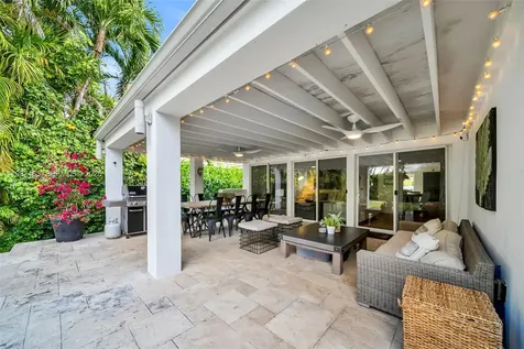 540 SW 27th Road Miami FL 33129