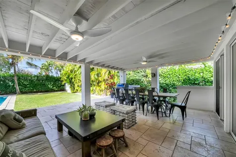 540 SW 27th Road Miami FL 33129