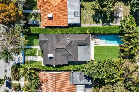 540 SW 27th Road Miami FL 33129