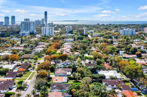 540 SW 27th Road Miami FL 33129