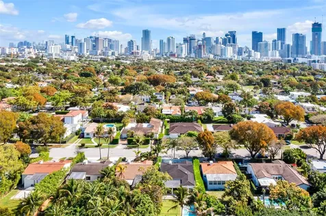 540 SW 27th Road Miami FL 33129