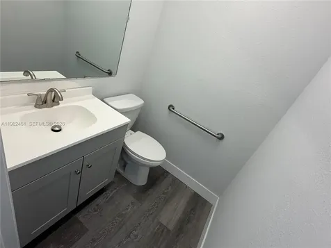 29156 Us Highway 19 N Clearwater FL 33761