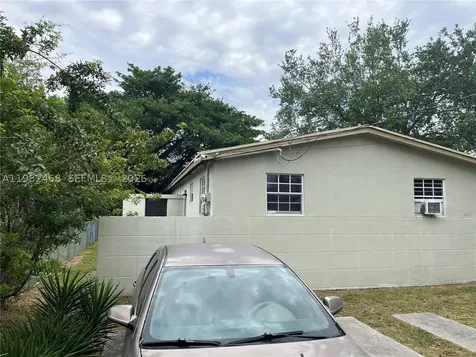 Miami FL 33142