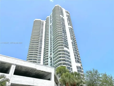 3500 Mystic Pointe Drive Aventura FL 33180