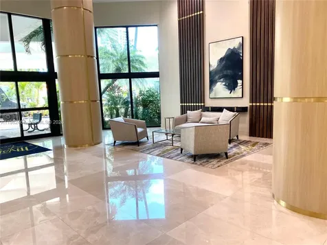 3500 Mystic Pointe Drive Aventura FL 33180