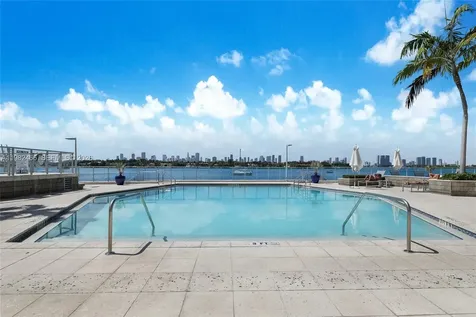 800 West Avenue Miami Beach FL 33139