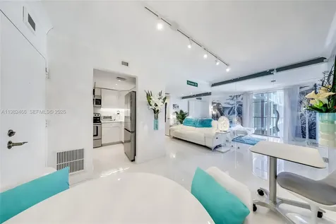 800 West Avenue Miami Beach FL 33139