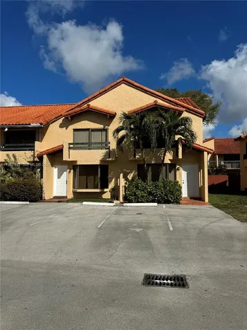 10220 SW 77th Court Miami FL 33156