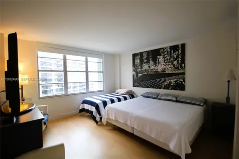 5161 Collins Avenue Miami Beach FL 33140